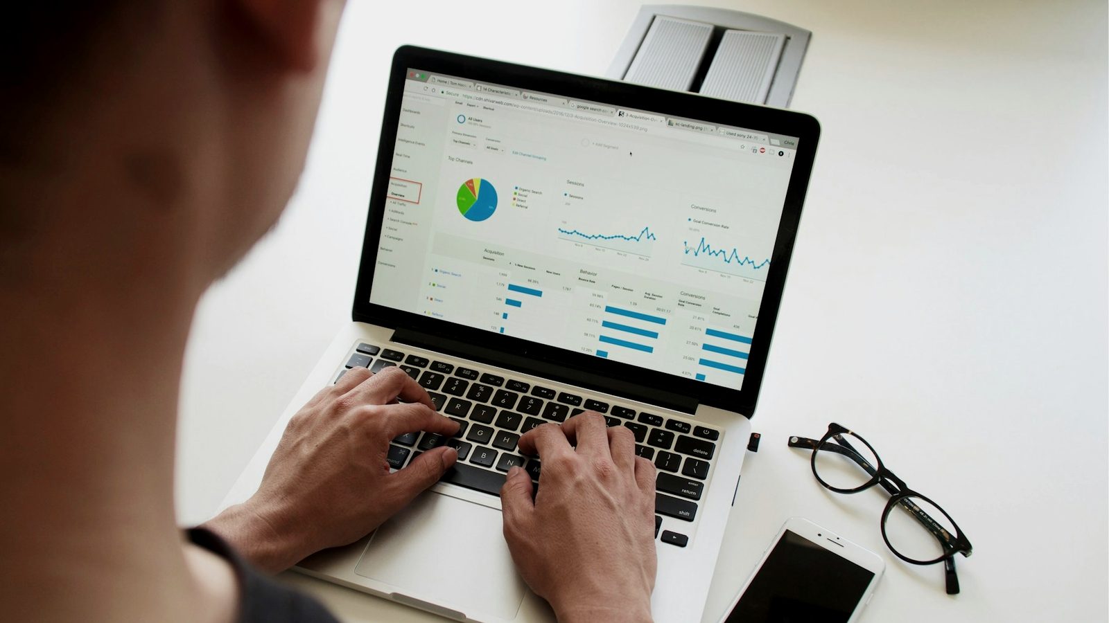 Startup certification, pitch decks and DPR support